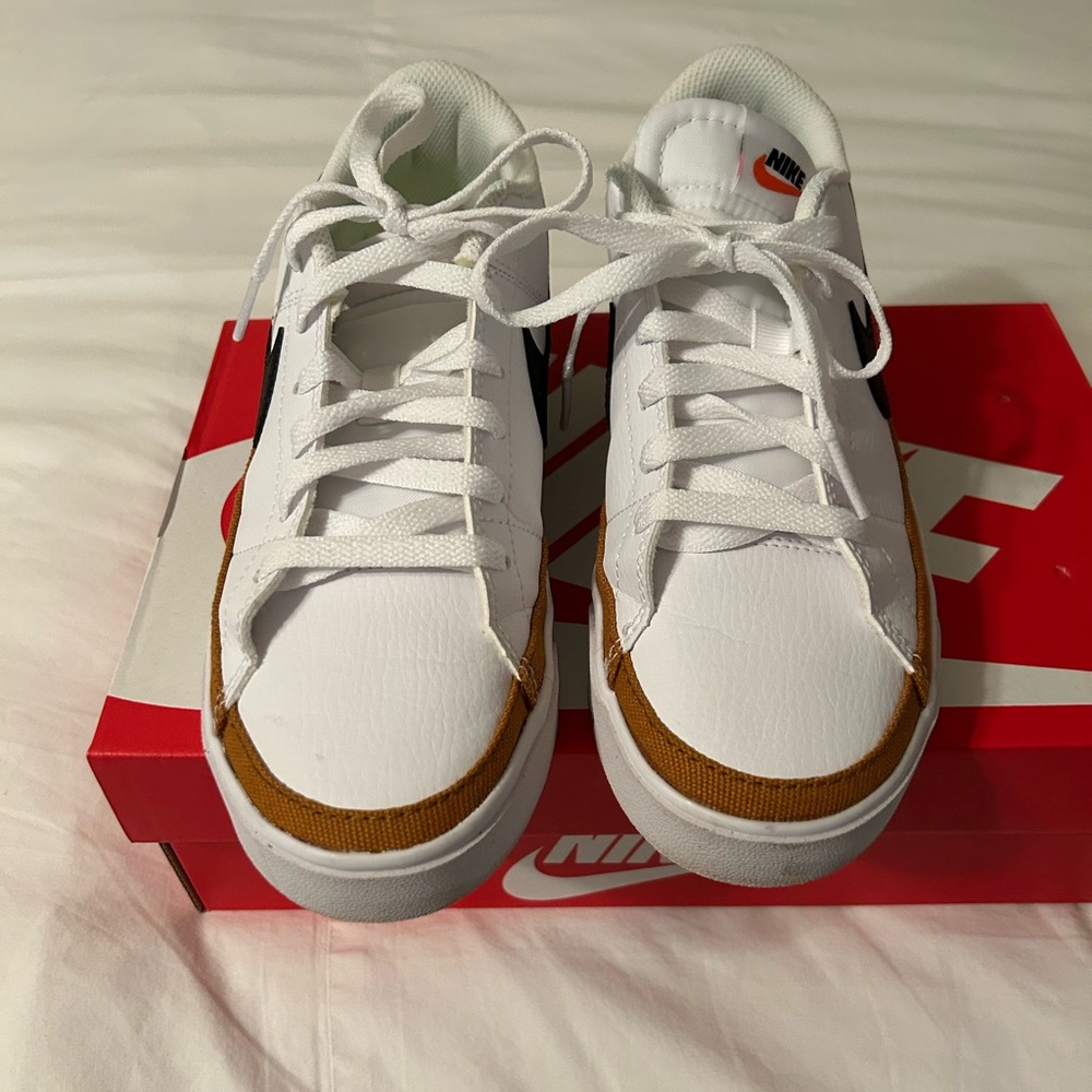 Nike women’s shoes. 6 1/2. Worn once. Court Legacy